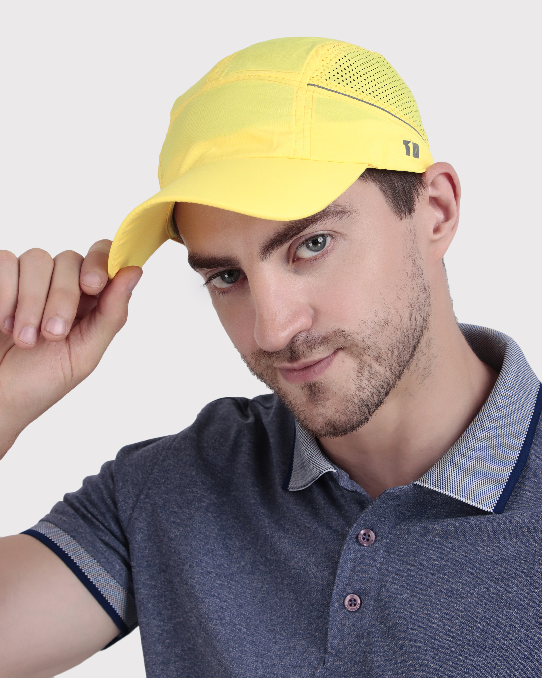 Unisex Polyester Velcro Closure Flyer Cap in Yellow