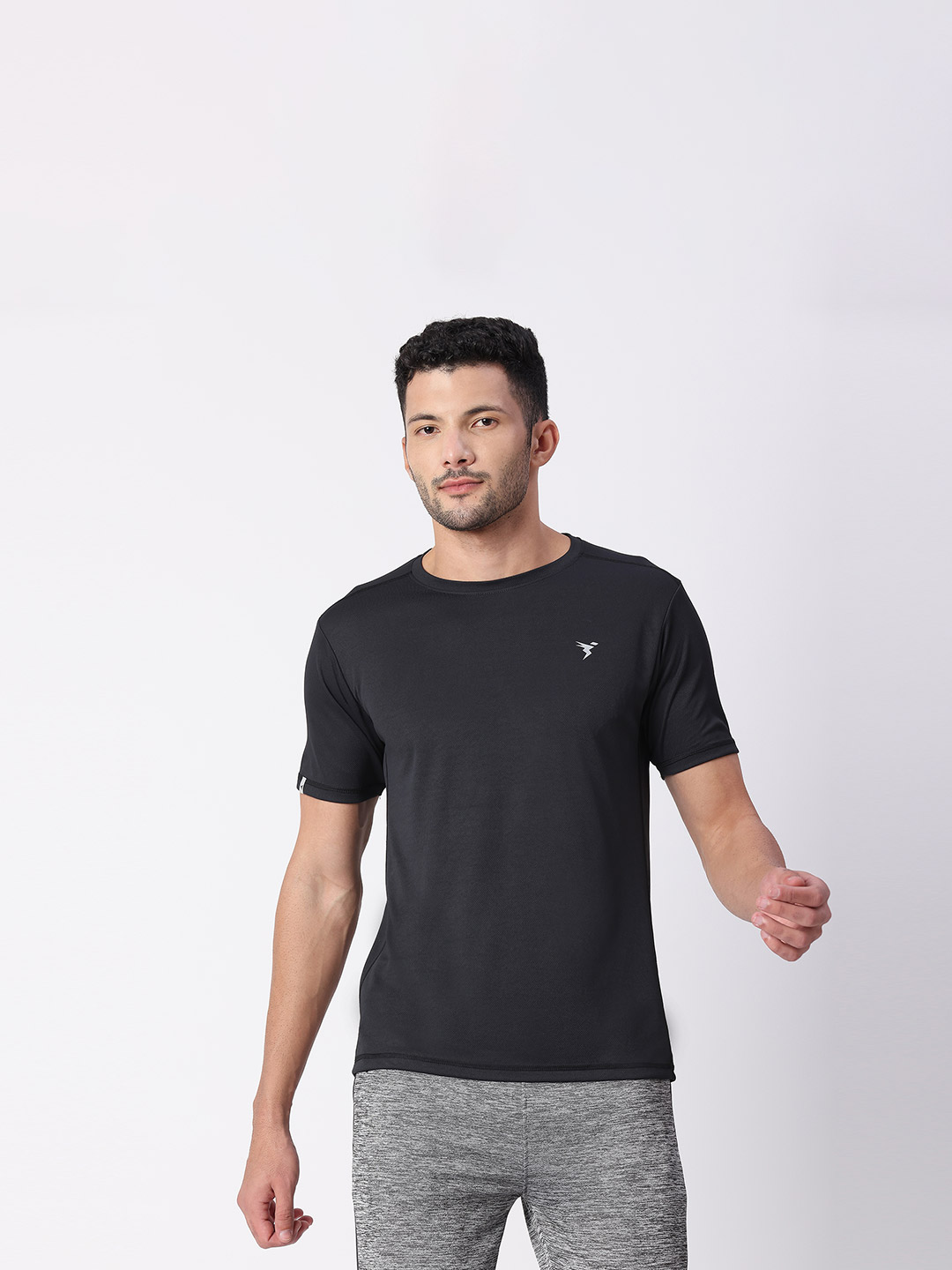 Technosport Men Black Solid Round Neck Active Odour-free T-Shirt (1)