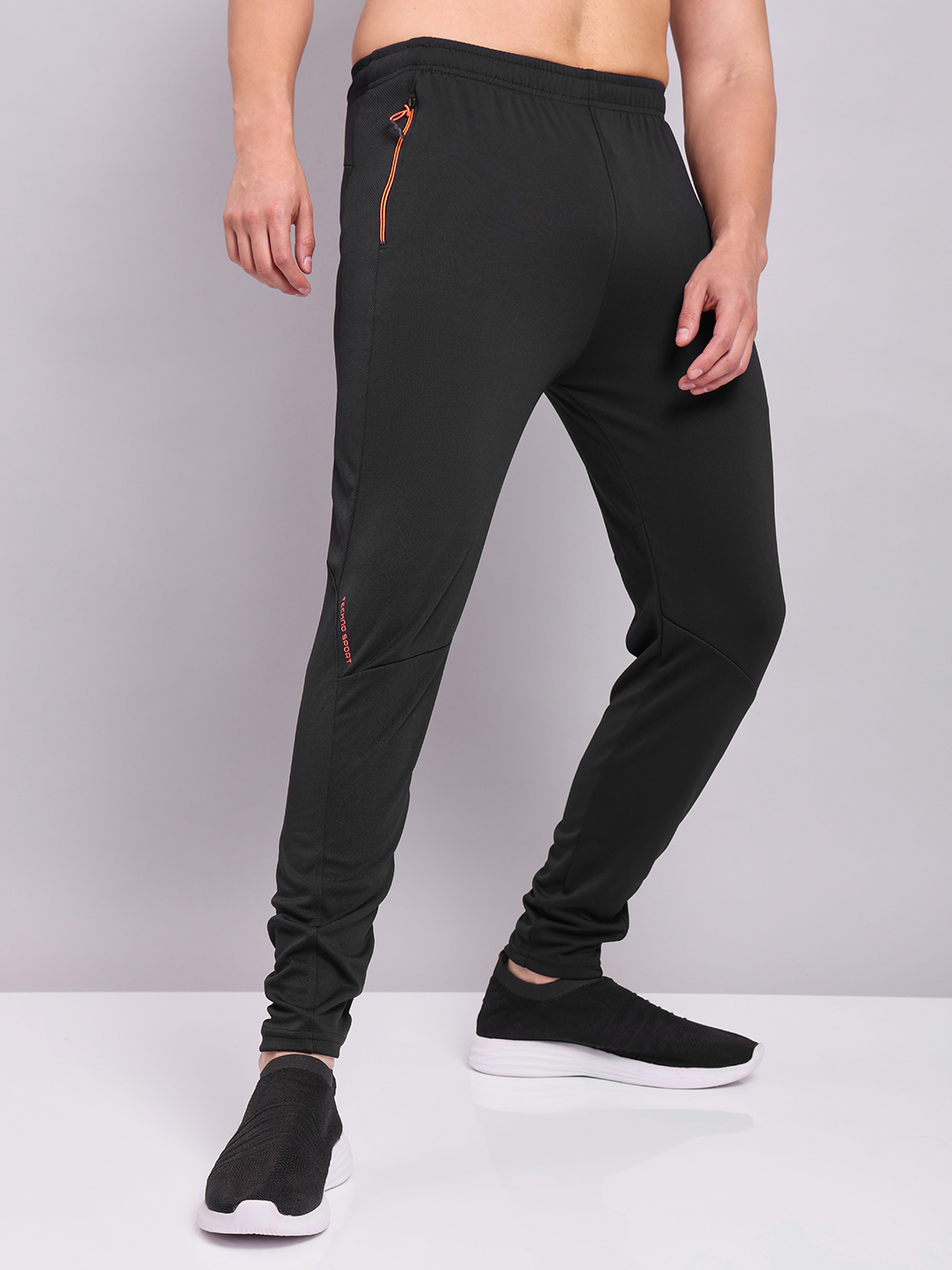 Technosport Men Black Solid Trackpant