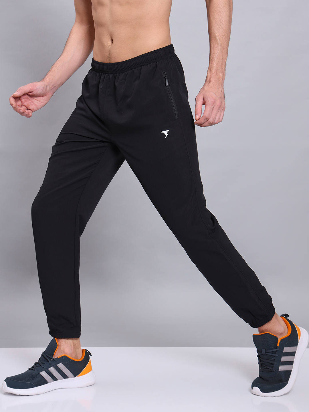 Technosport Men Black Solid Woven Trackpant (3)