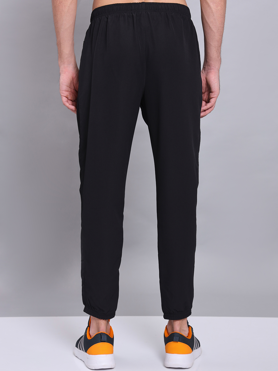 Technosport Men Black Solid Woven Trackpant (4)