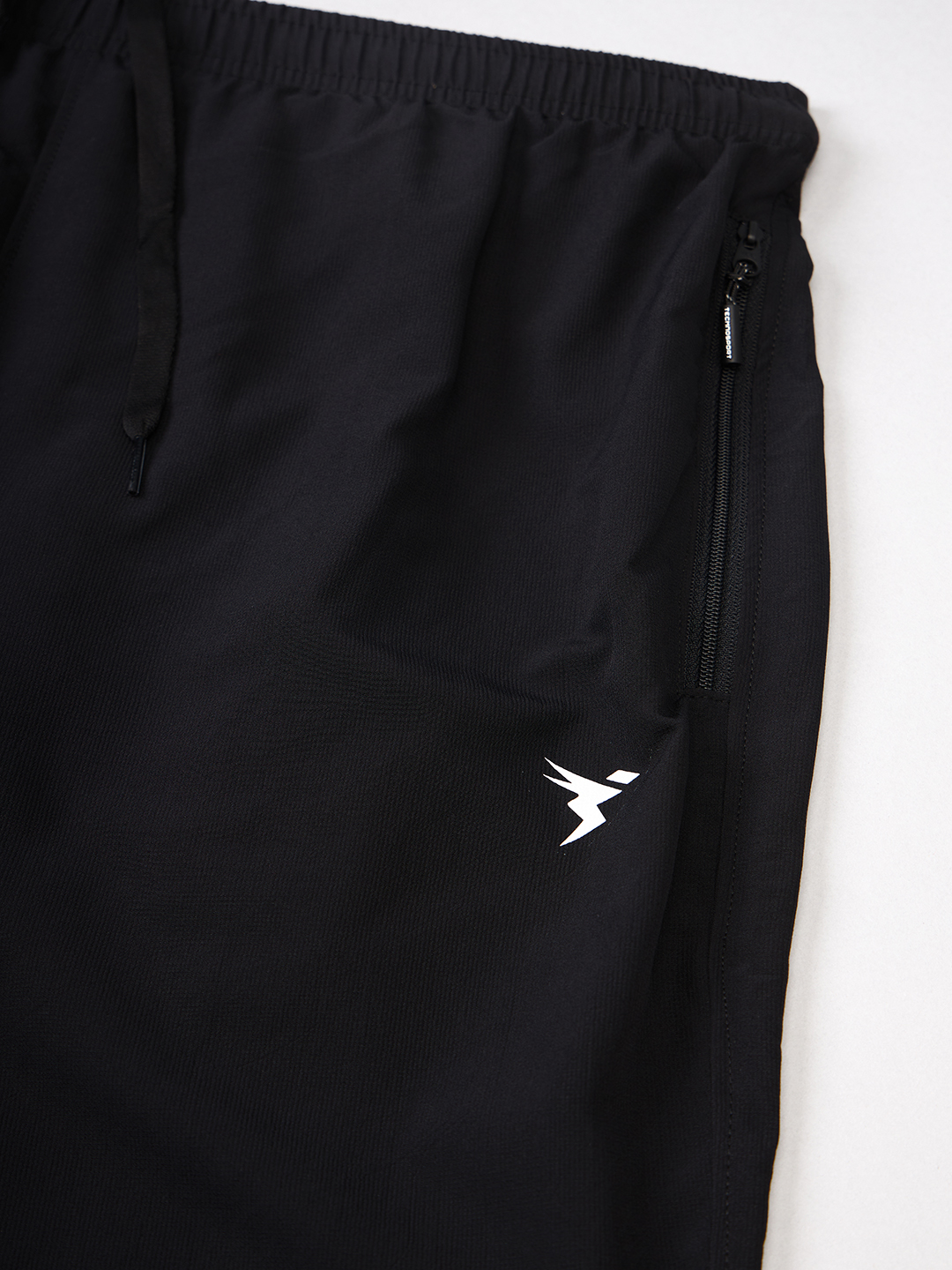 Technosport Men Black Solid Woven Trackpant (9)