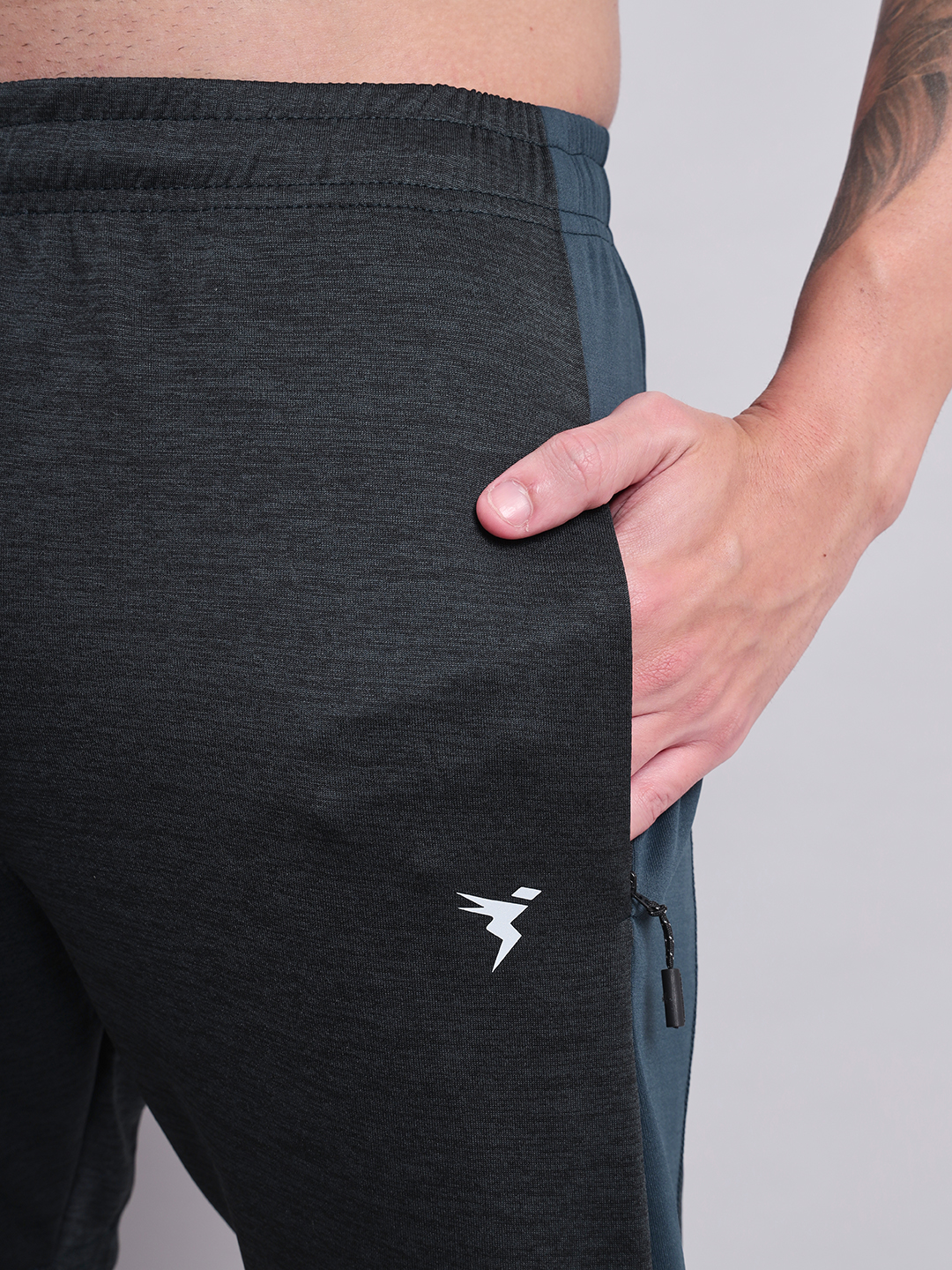 Technosport Men Dark Carbon Melange Slim Fit Antimicrobial Training or Gym Sports Shorts (9)