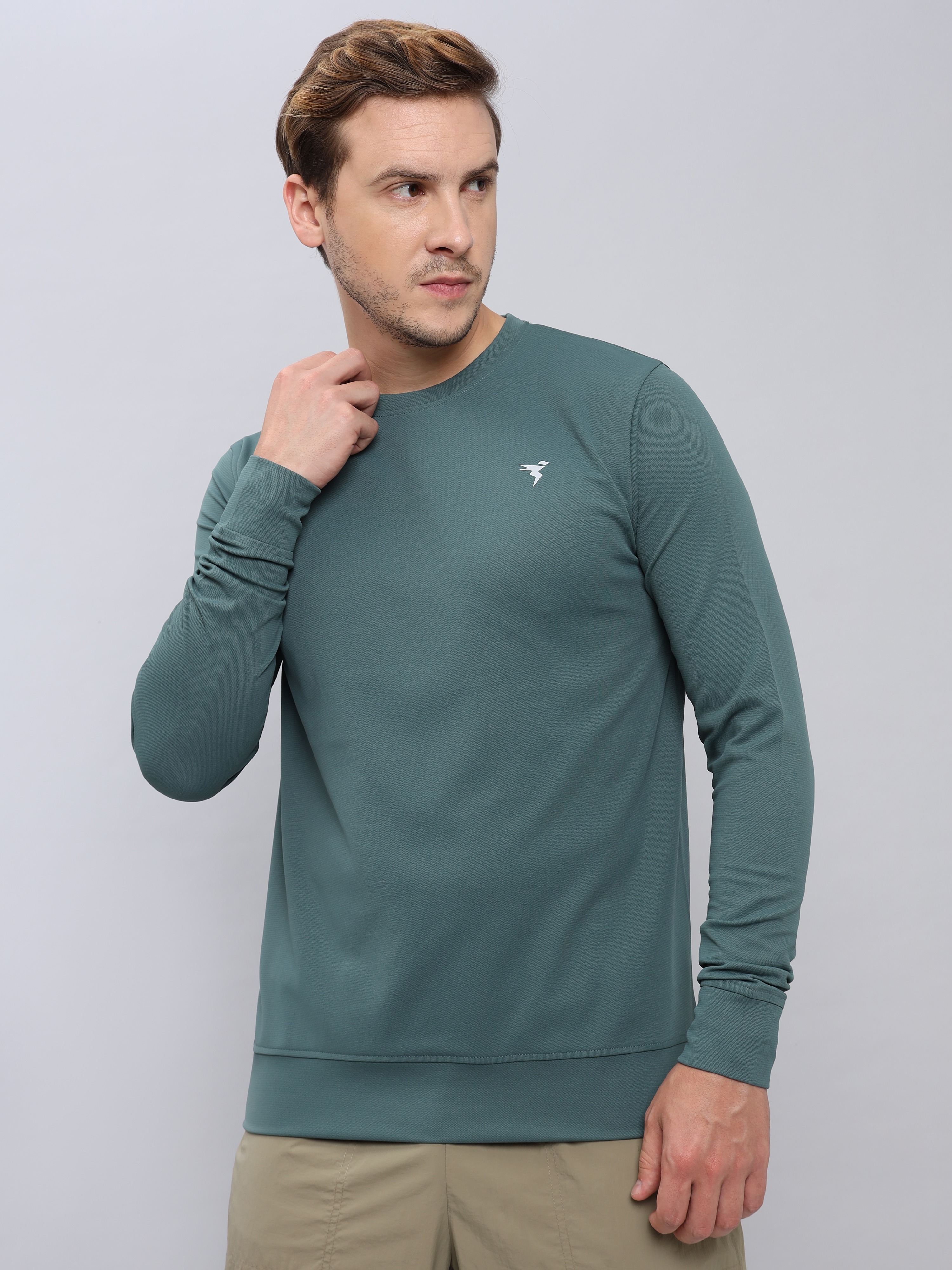 Technosport Men Hunter Green Solid Crewneck Long Sleeves Round Neck Sweatshirt (2)