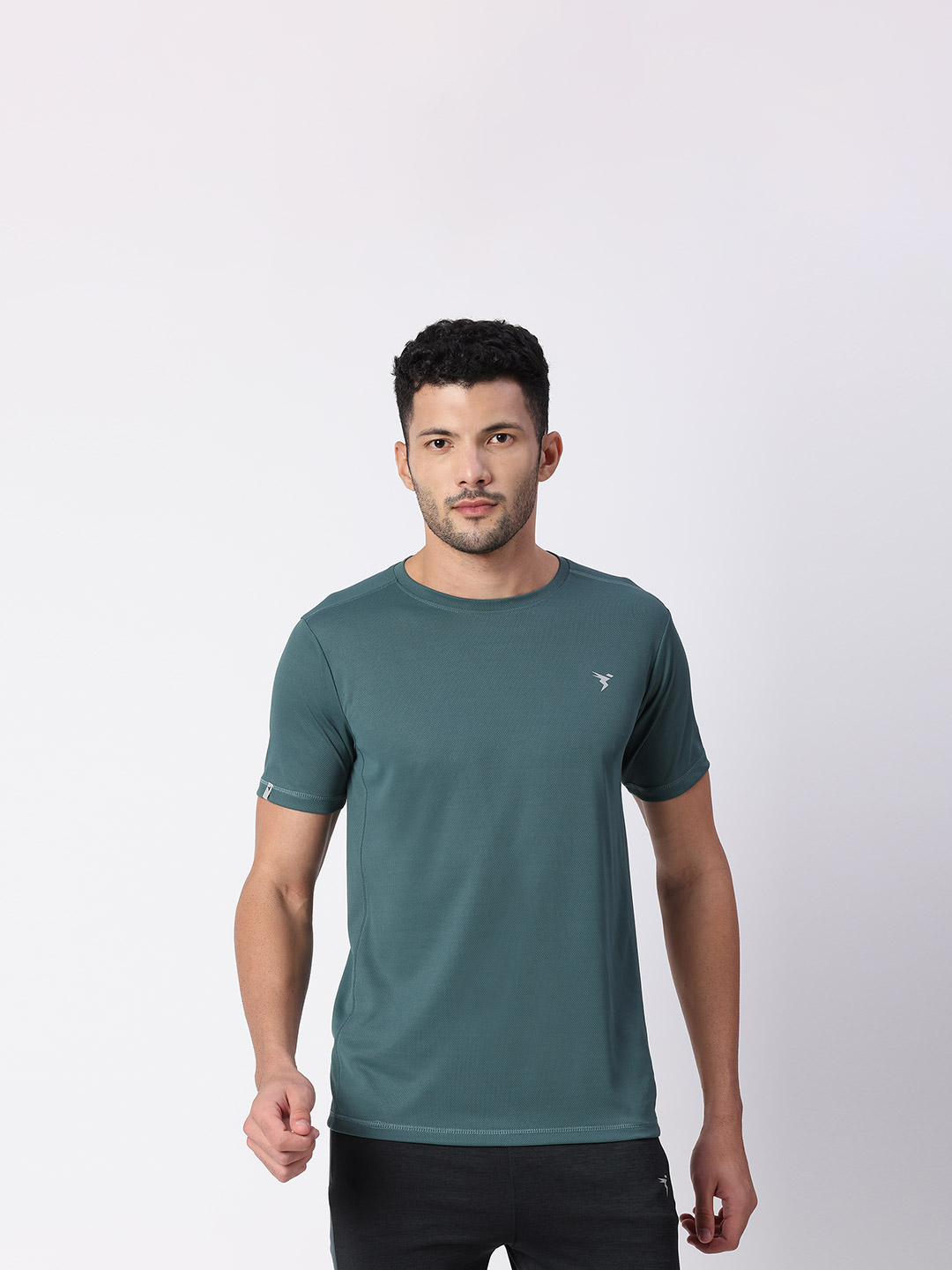 Technosport Men Hunter Green Solid Round Neck Active Odour-free T-Shirt (1)