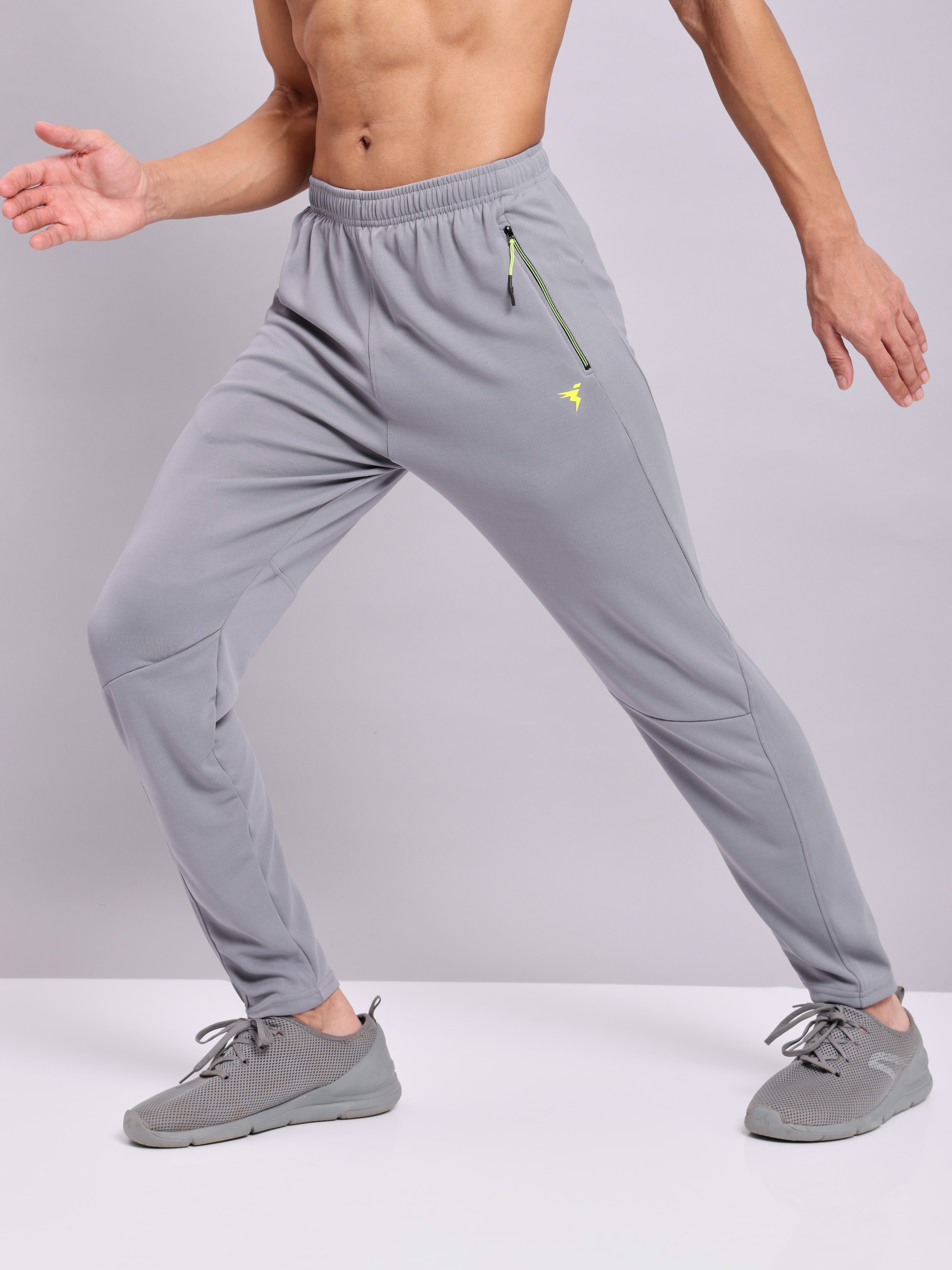 Technosport Men Light Grey Solid Trackpant (1)