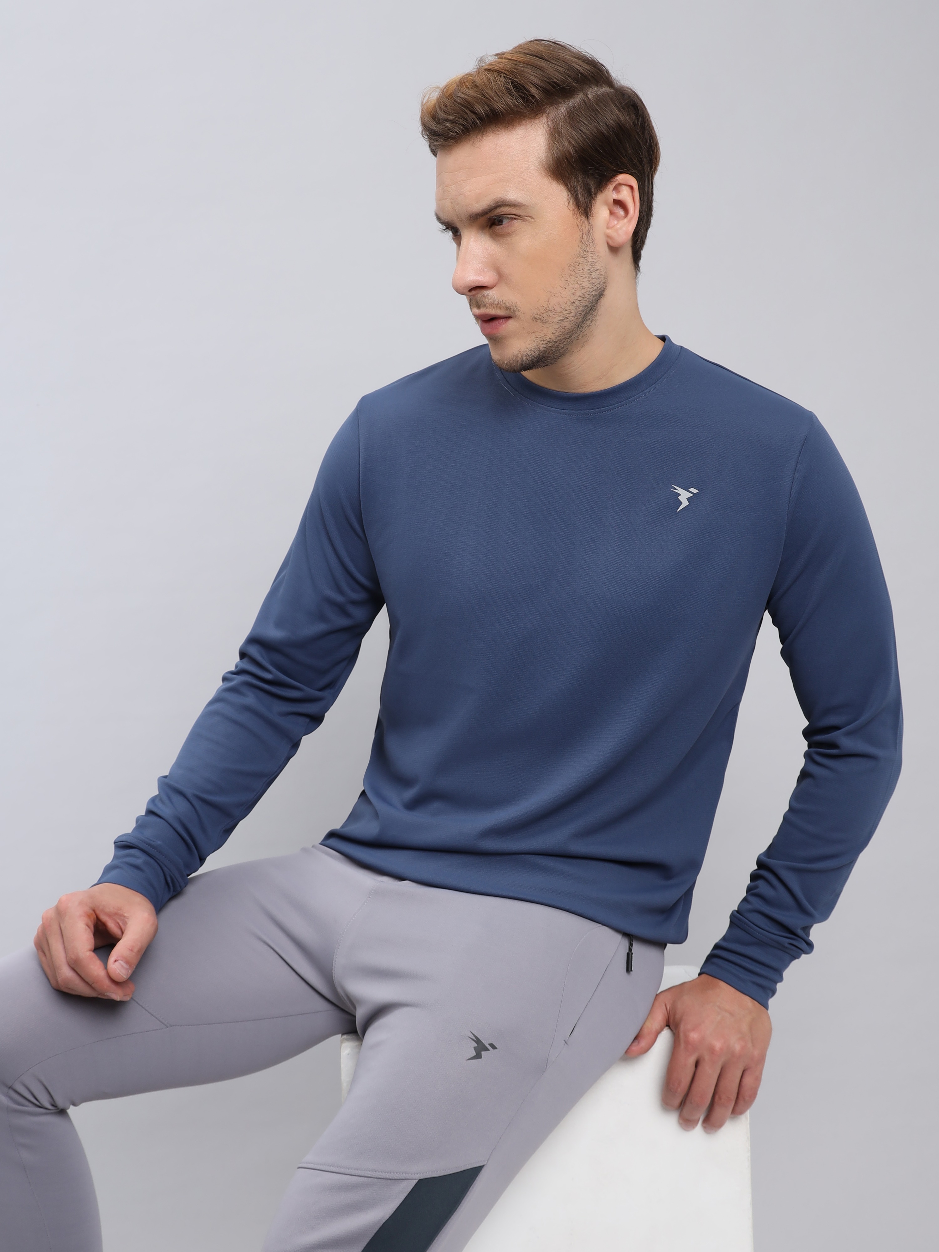 Technosport Men Light Navy Solid Crewneck Long Sleeves Round Neck Sweatshirt (4)