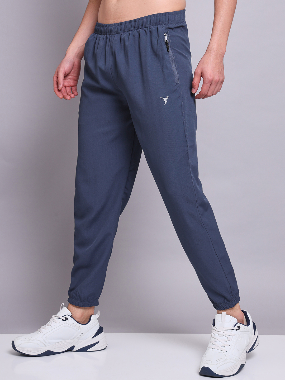 Technosport Men Light Navy Solid Woven Trackpant (1)