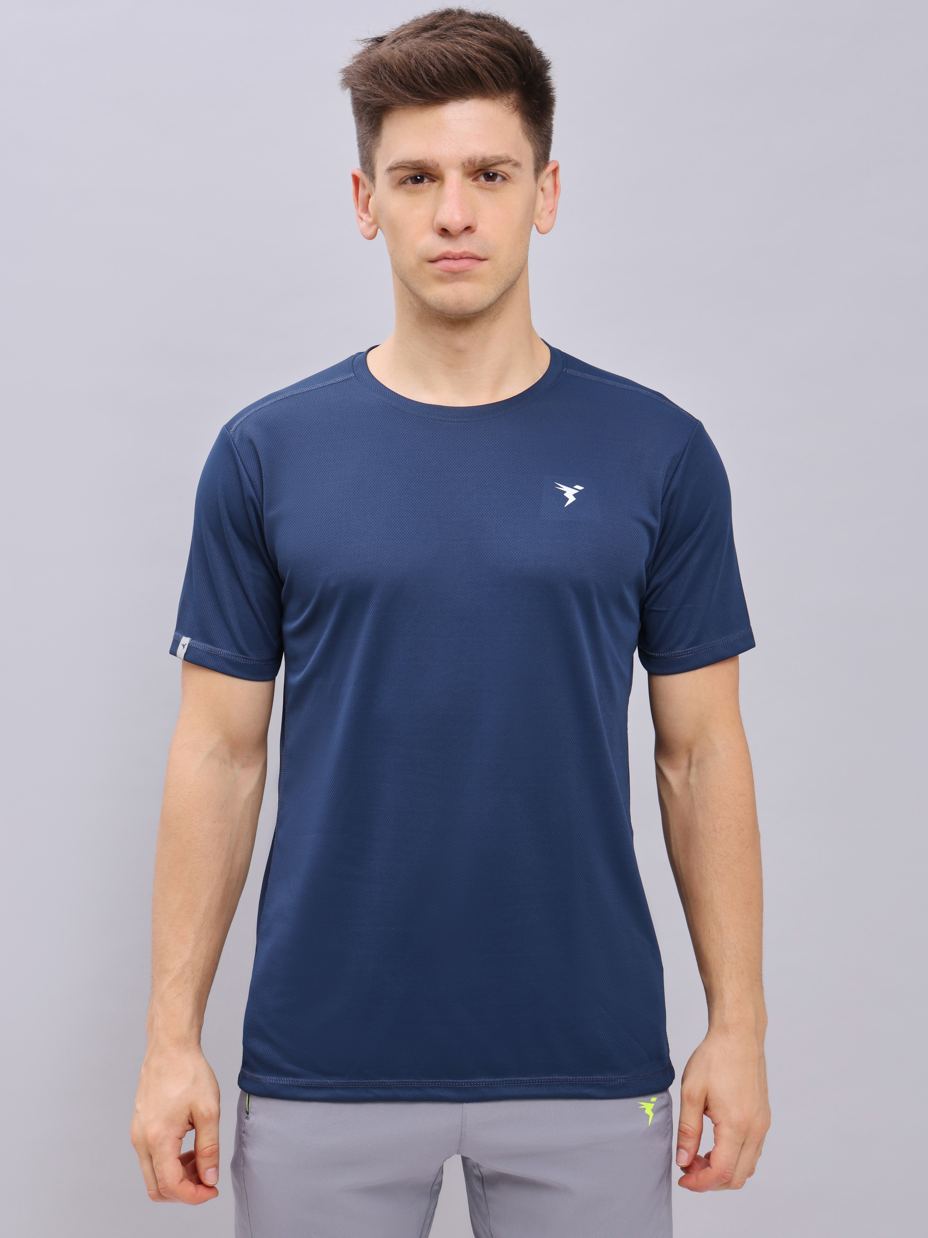 Men Navy Blue Solid Round Neck Half Sleeves Polyester Slim Fit T-Shirt