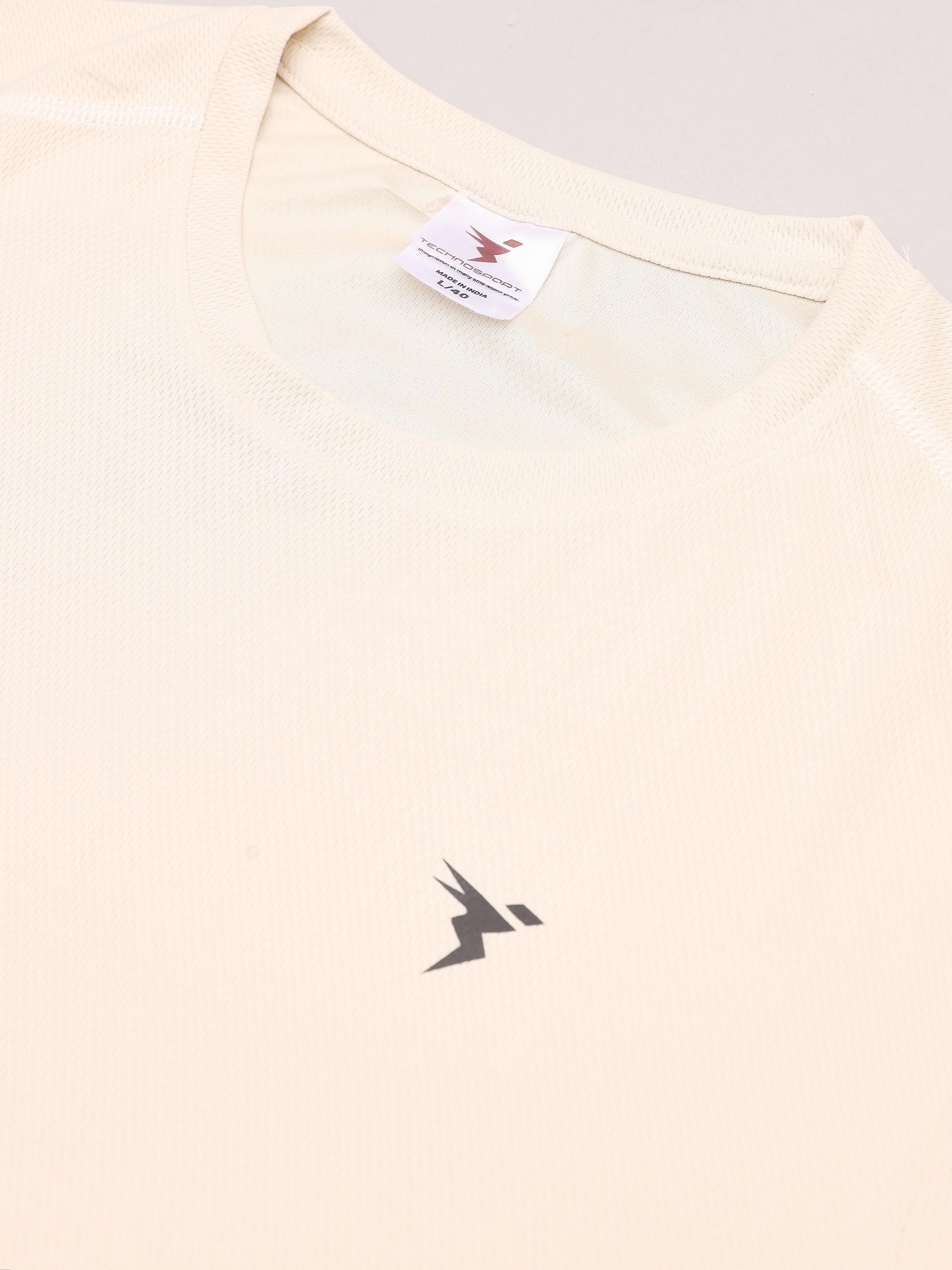 Technosport Men Off White Round Neck Antimicrobial T-shirt (6)