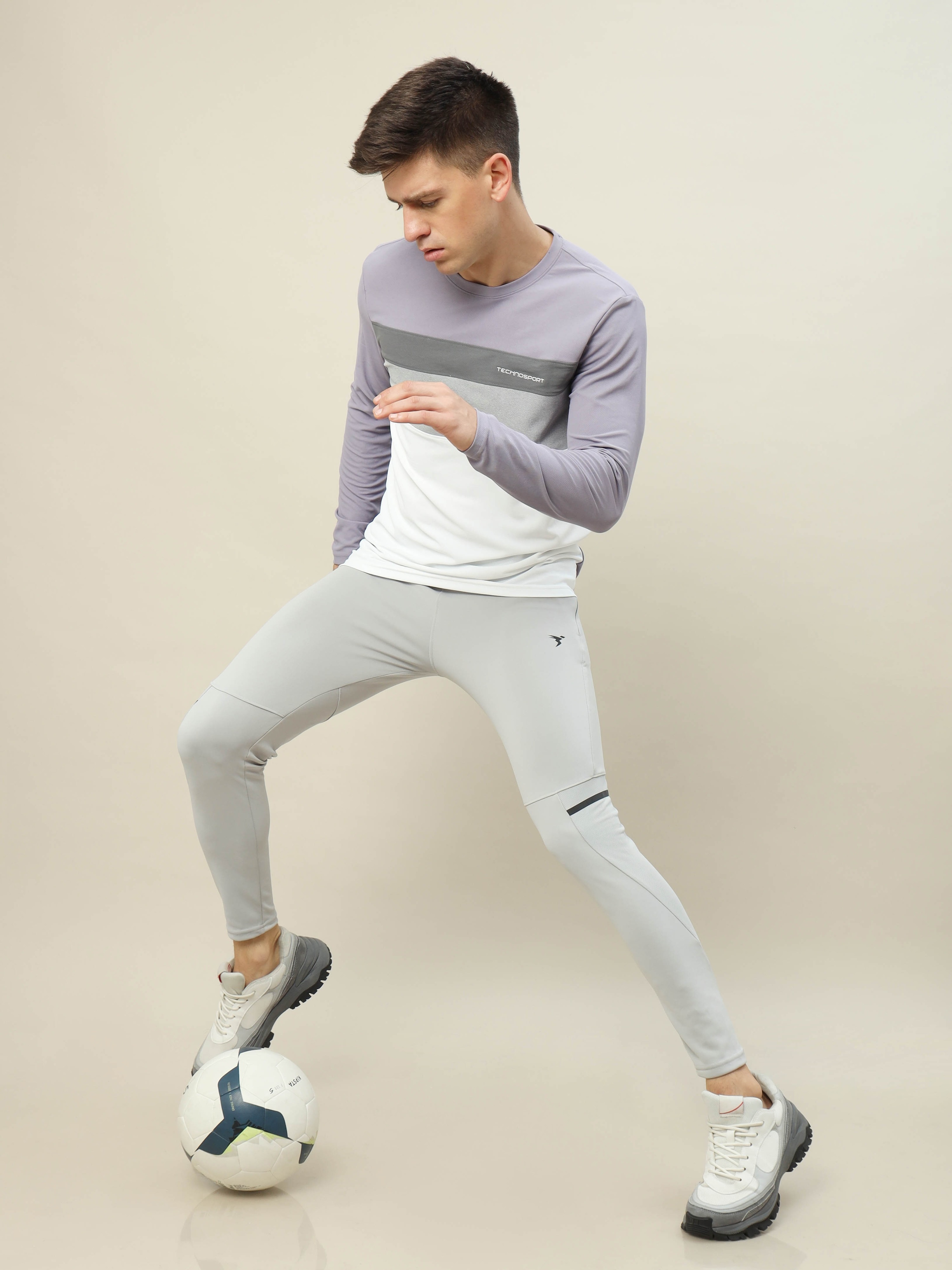 Technosport Men Purple & White Colourblocked Full Sleeves Round Neck Slim Fit Polyester T-Shirt (2)