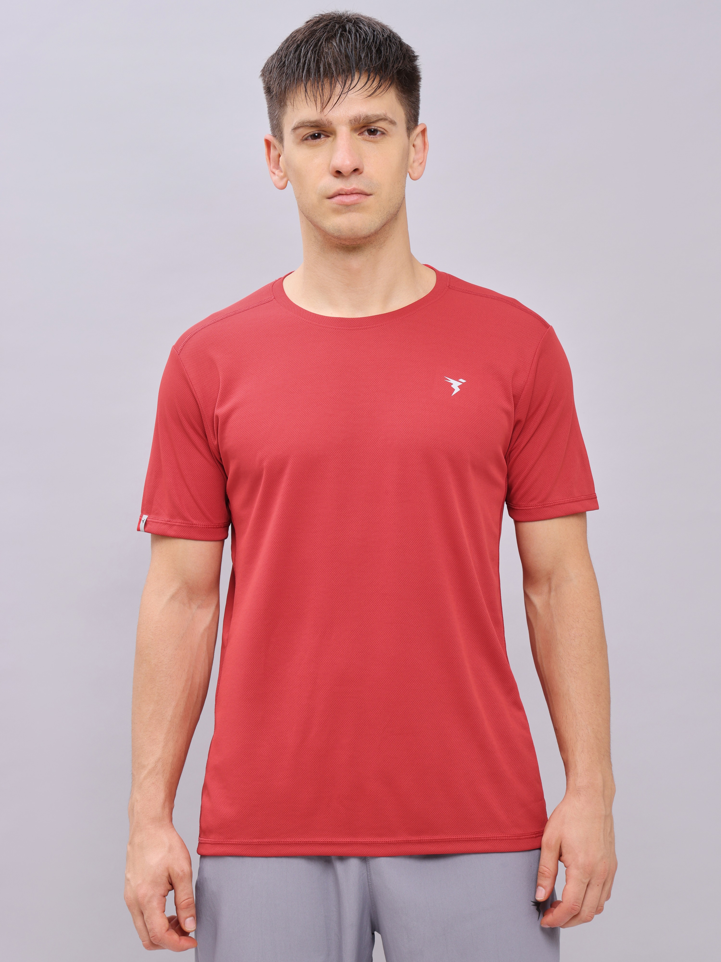 Men Red Solid Round Neck Half Sleeves Polyester Slim Fit T-Shirt