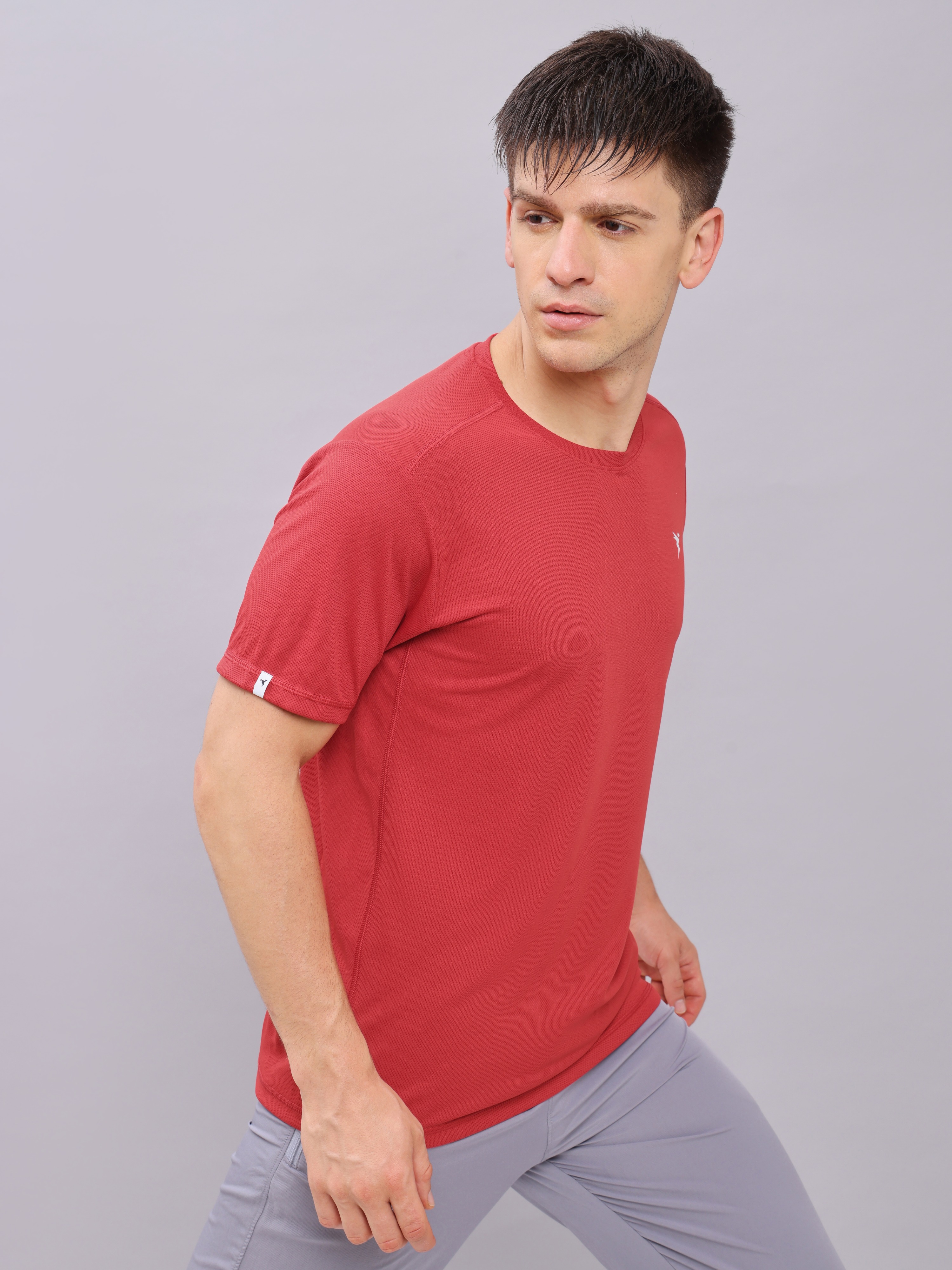 Technosport Men Red Solid Round Neck Half Sleeves Polyester Slim Fit T-Shirt (3)