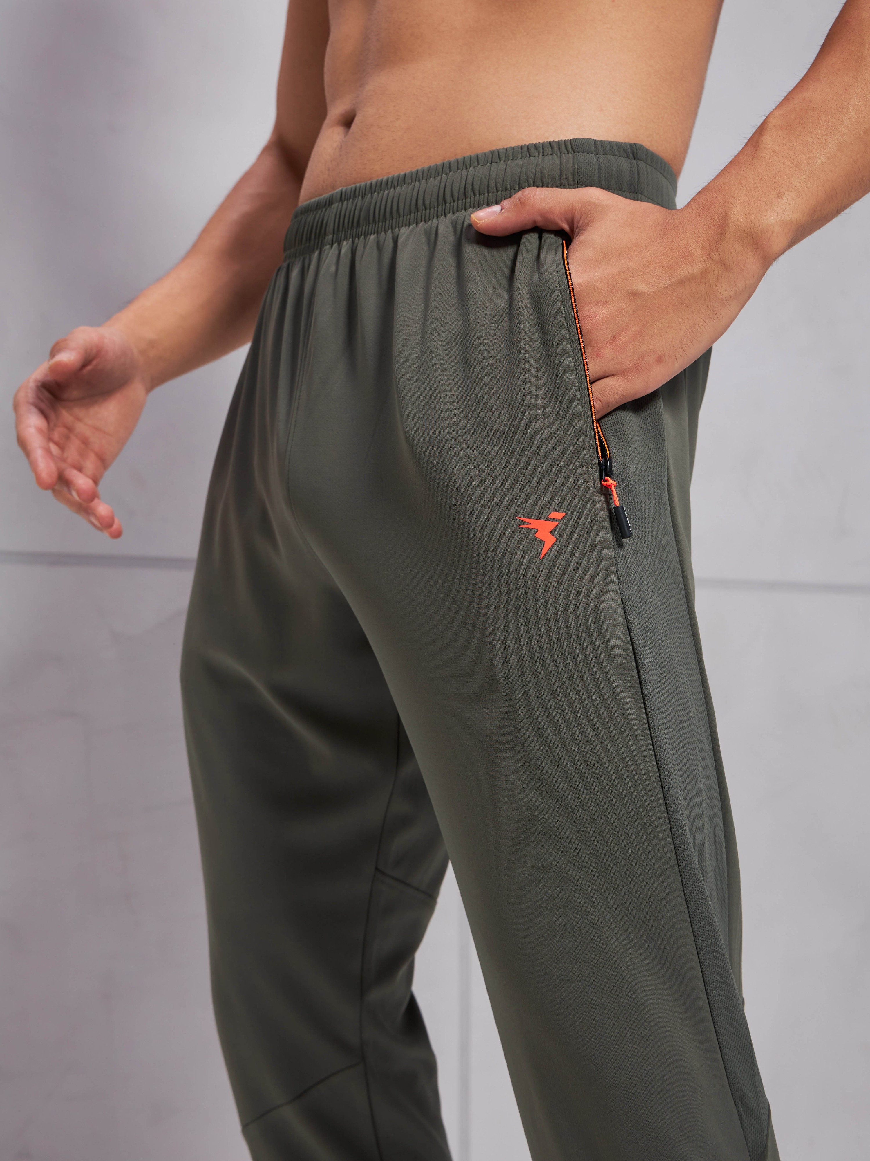 Technosport Men Teal Solid Mid-Rise Slim Fit Polyester Training Track Pants (3)