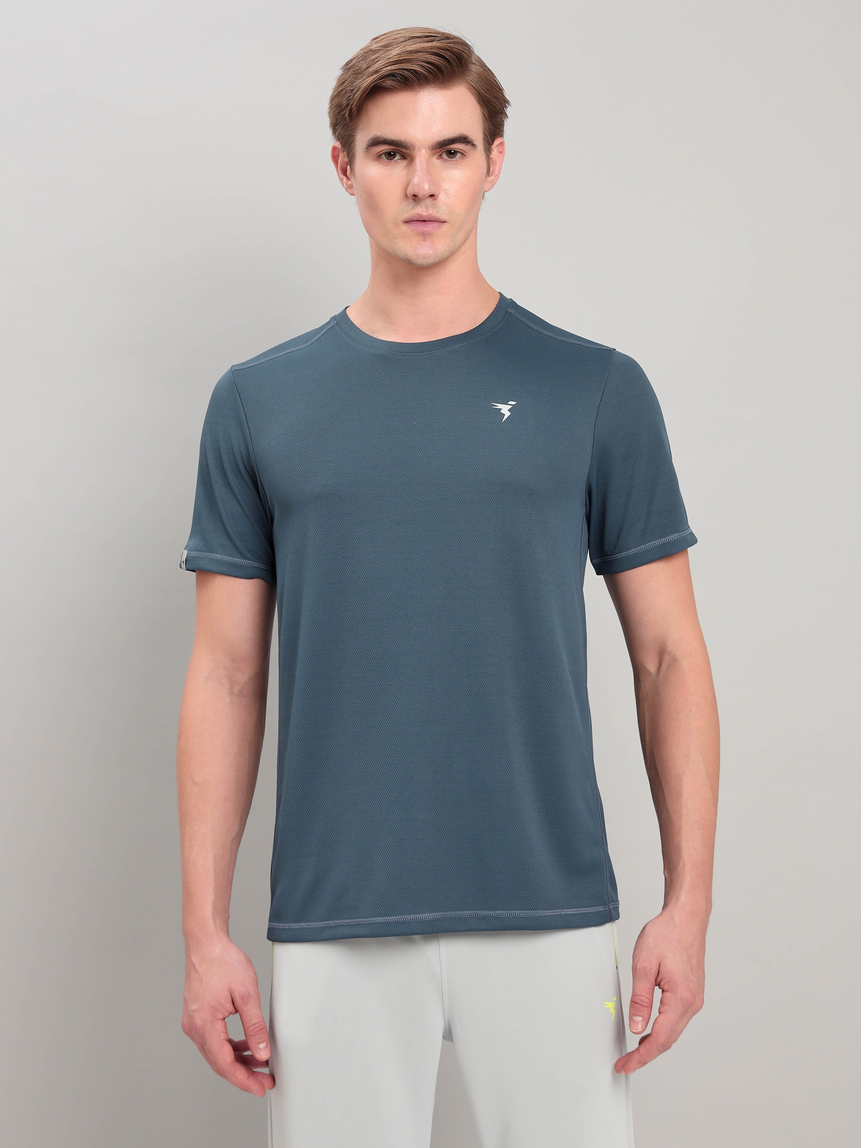 Technosport Men Turbulence Knitted active odour-free Crewneck Half Sleeve T-Shirt (1)
