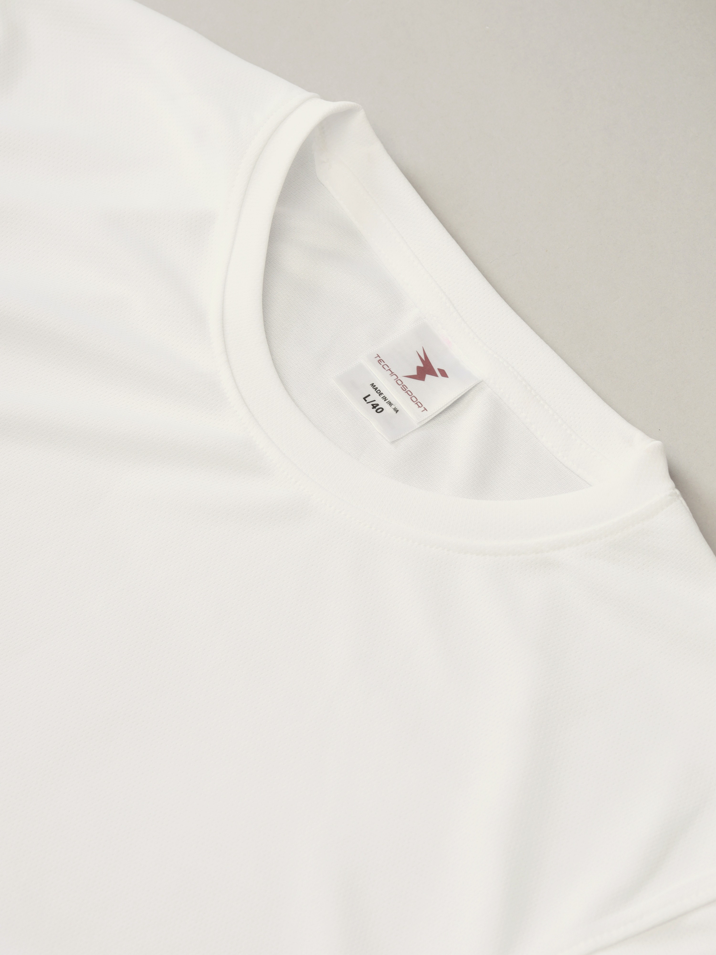 Technosport Men White Knitted active odour-free Crewneck Half Sleeve T-Shirt (11)