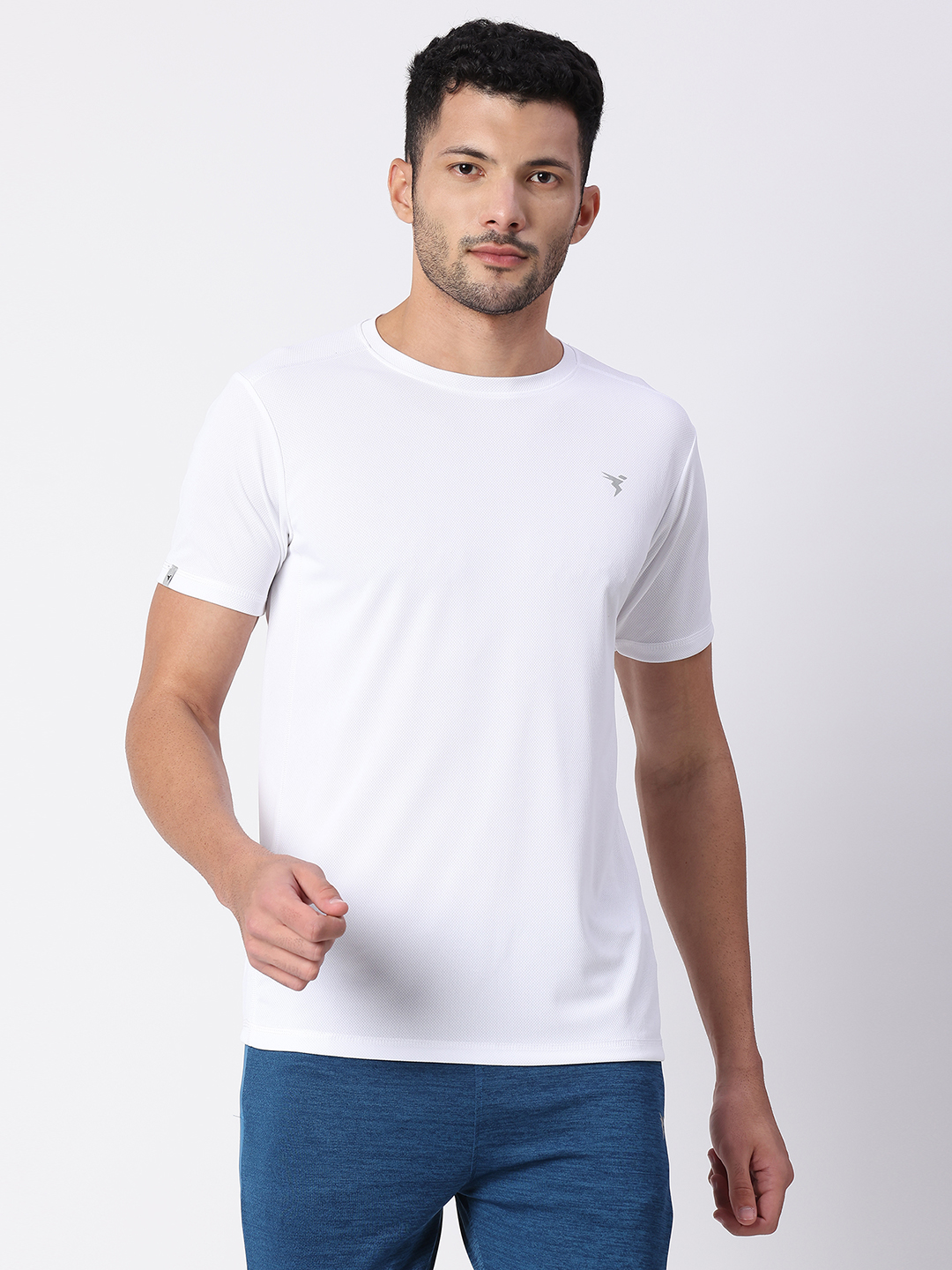 Technosport Men White Solid Round Neck Active Odour-free T-Shirt (1)