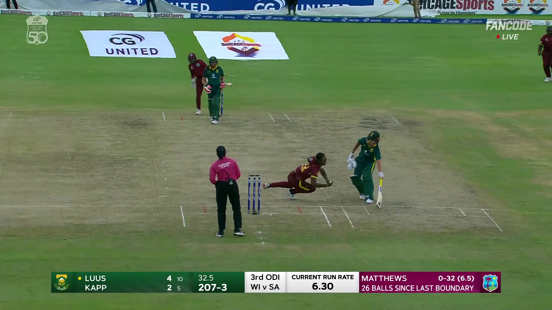 Wicket! Hayley Matthews Strikes, Snaps A Sharp Return Catch To Dismiss ...
