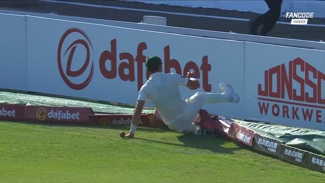 Four! Bedingham's Perfect Straight Drive