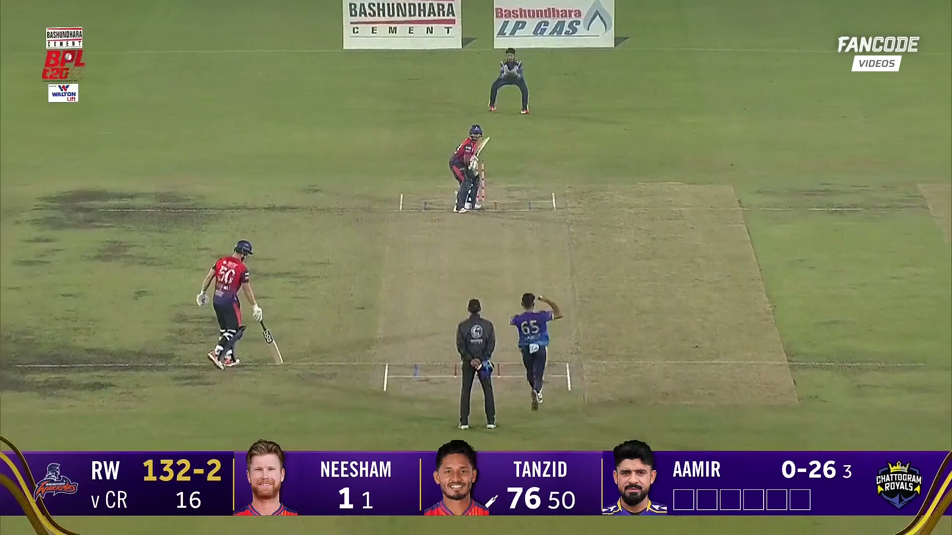 SENSATIONAL! Tanzim Hasan takes Aamer Jamal to the cleaners