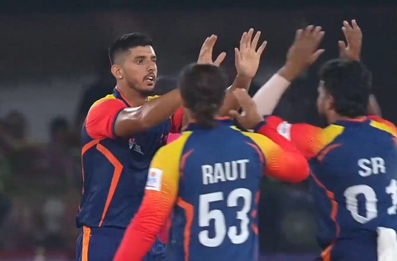 Cuttack Panthers beat Bhubaneshwar Tigers by 3 wickets | Match 1