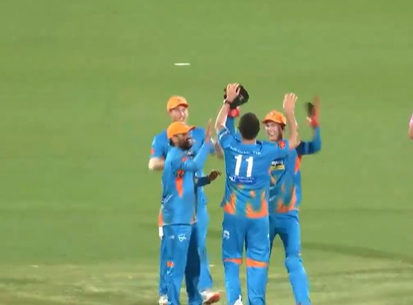 Marlins beat Pirates by 8 wickets | Match 19
