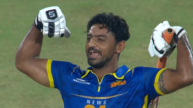 Purani Dilli-6 beat North Delhi Strikers by 4 wickets | Match 26
