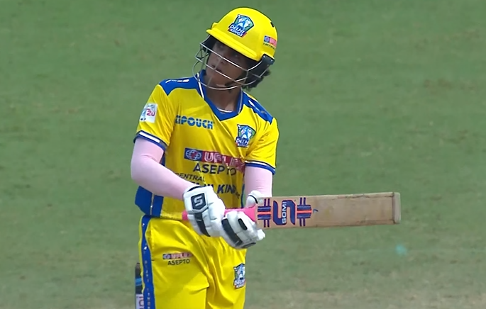 Central Delhi Kings beat North Delhi Strikers by 8 wickets | Match 28
