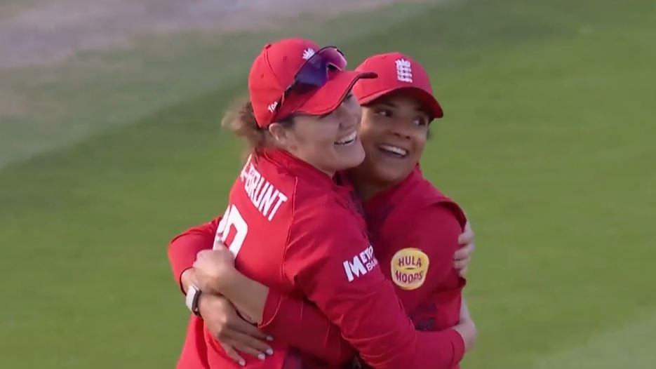 England Women beat West Indies Women by 9 wickets | 2nd T20I