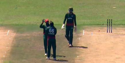Seychelles vs Kenya: Shem Ngoche's 3 for 9