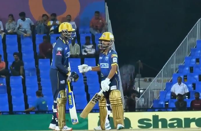 Match 15, Lyca Kovai Kings: All Sixes