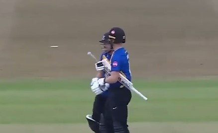 Sussex beat Gloucestershire by 4 wickets | Match 115