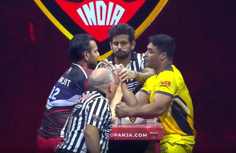 Rohtak Rowdies vs Kiraak Hyderabad | Pranjit Saikia vs Siddharth Malakar (90kg) | Hindi Highlights