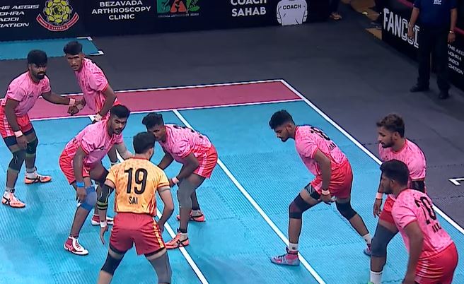 Amaravati Crushers 54-39 Tirupati Raiders | Match 7