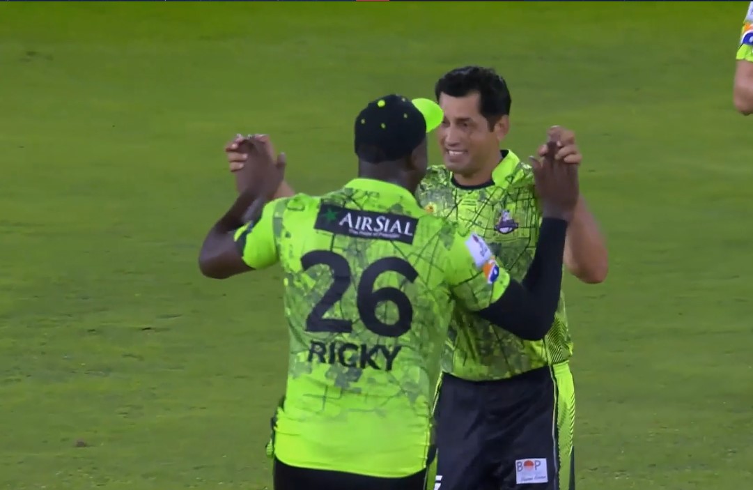 Lahore vs Victoria: Asif Afridi's 3 for 31