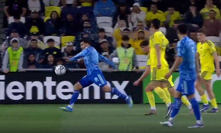 CLINICAL! Angel Correa blasts a left-foot thunderbolt past the keeper