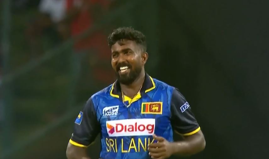 Asitha Fernando's 3 for 33 | 3rd ODI