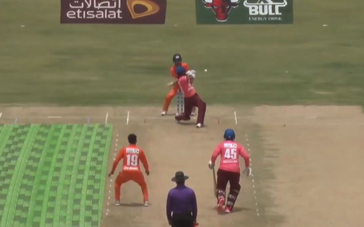 Arab Gul's 4 for 16 | Match 1