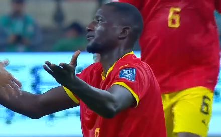 Guinea edge past Algeria 2-1