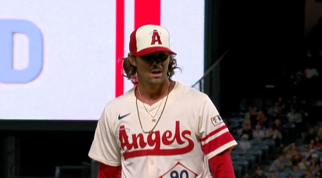 MLB: Los Angeles Angels vs San Diego Padres - Highlights