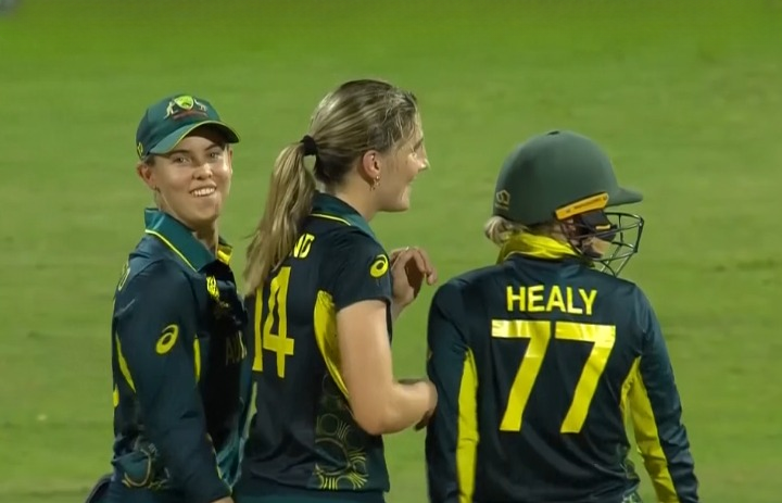 Match 10: Australia beat New Zealand by 60 runs