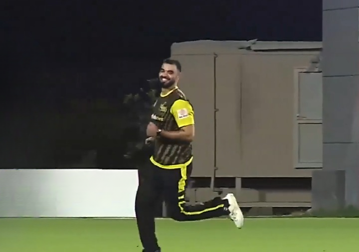 Abid Khan's 3 for 13 | Final 