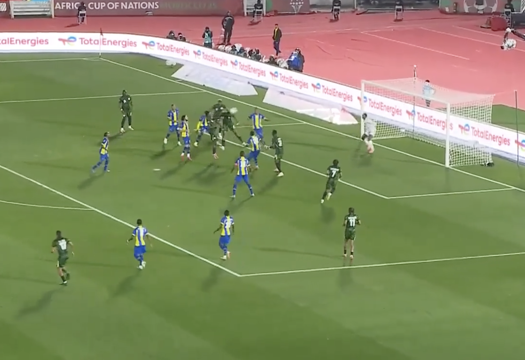 STUNNING HEADER! Semi Ajayi opens the scoring for Nigeria 