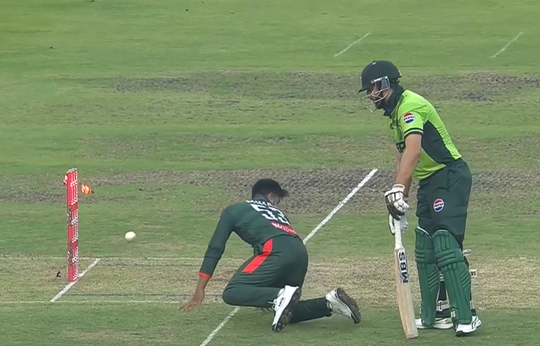 DRAMA! Salman Agha falls after Miraz's alert fielding