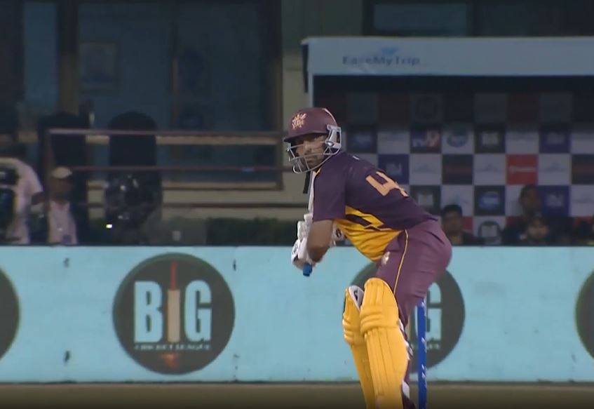 Asghar Afghan's 60 off 41 | Match 9