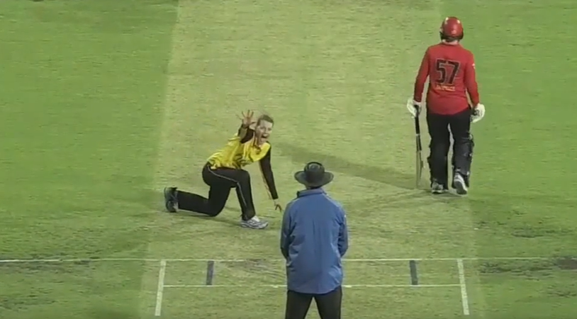 Amy Edgar's 5 for 43 | Match 17