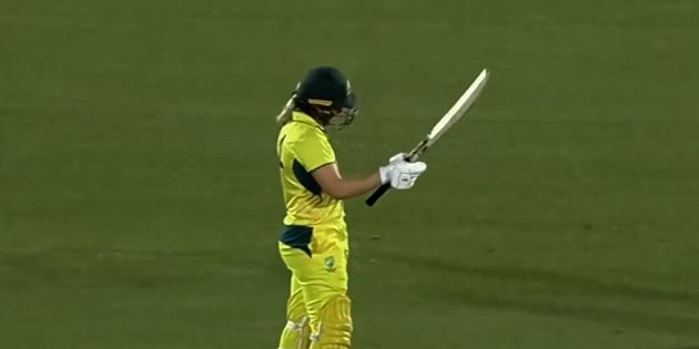 Anika Learoyd's 50* off 44 | 1st T20I