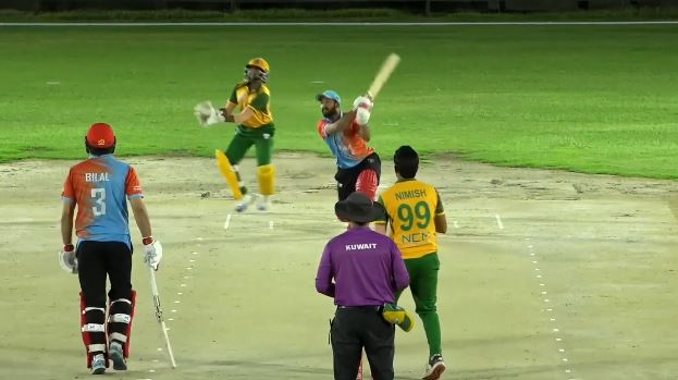 Clinto Anto's 45* off 25 | Match 10