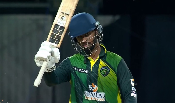 Apurve Dwivedi's 77 off 33 | Match 21