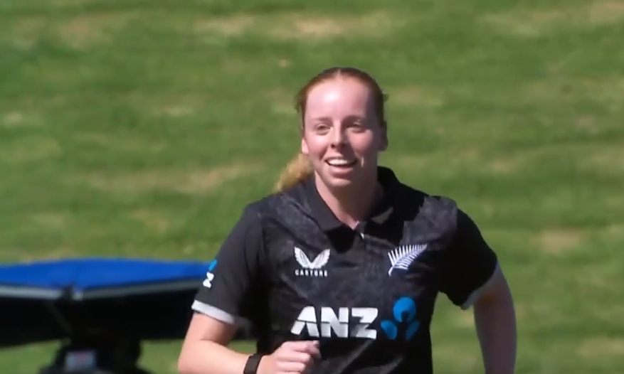 Bree Illing's 3 for 60 | 2nd ODI 